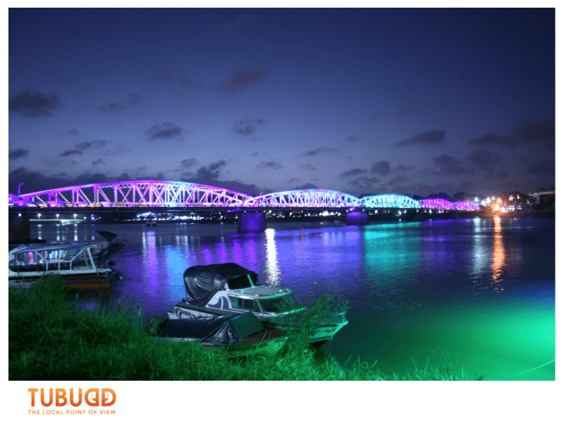 The History and Architecture Behind Truong Tien Bridge