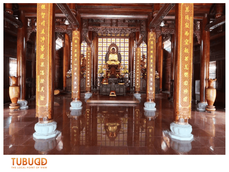 What to Discover Inside Van Duc Pagoda