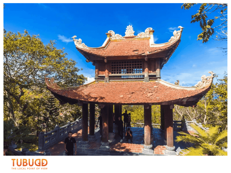 Where Van Son Pagoda Is Located