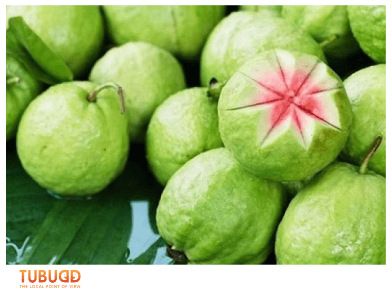 How Vietnamese Guava Is Eaten