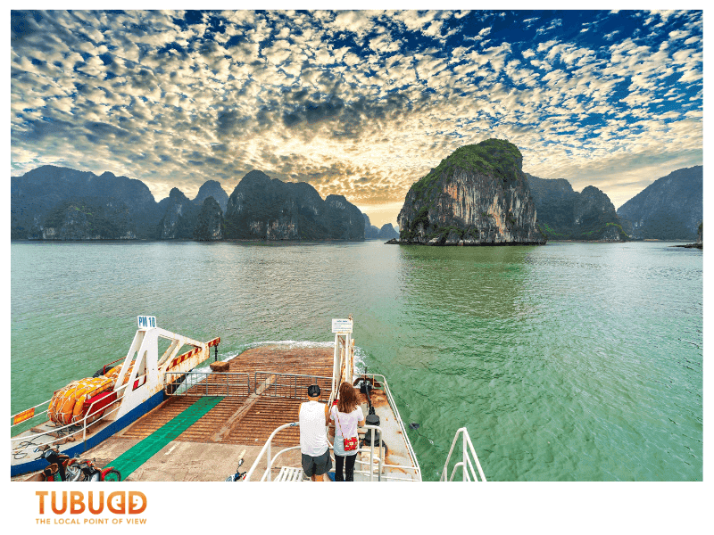 Explore Lan Ha Bay by Boat or Kayak