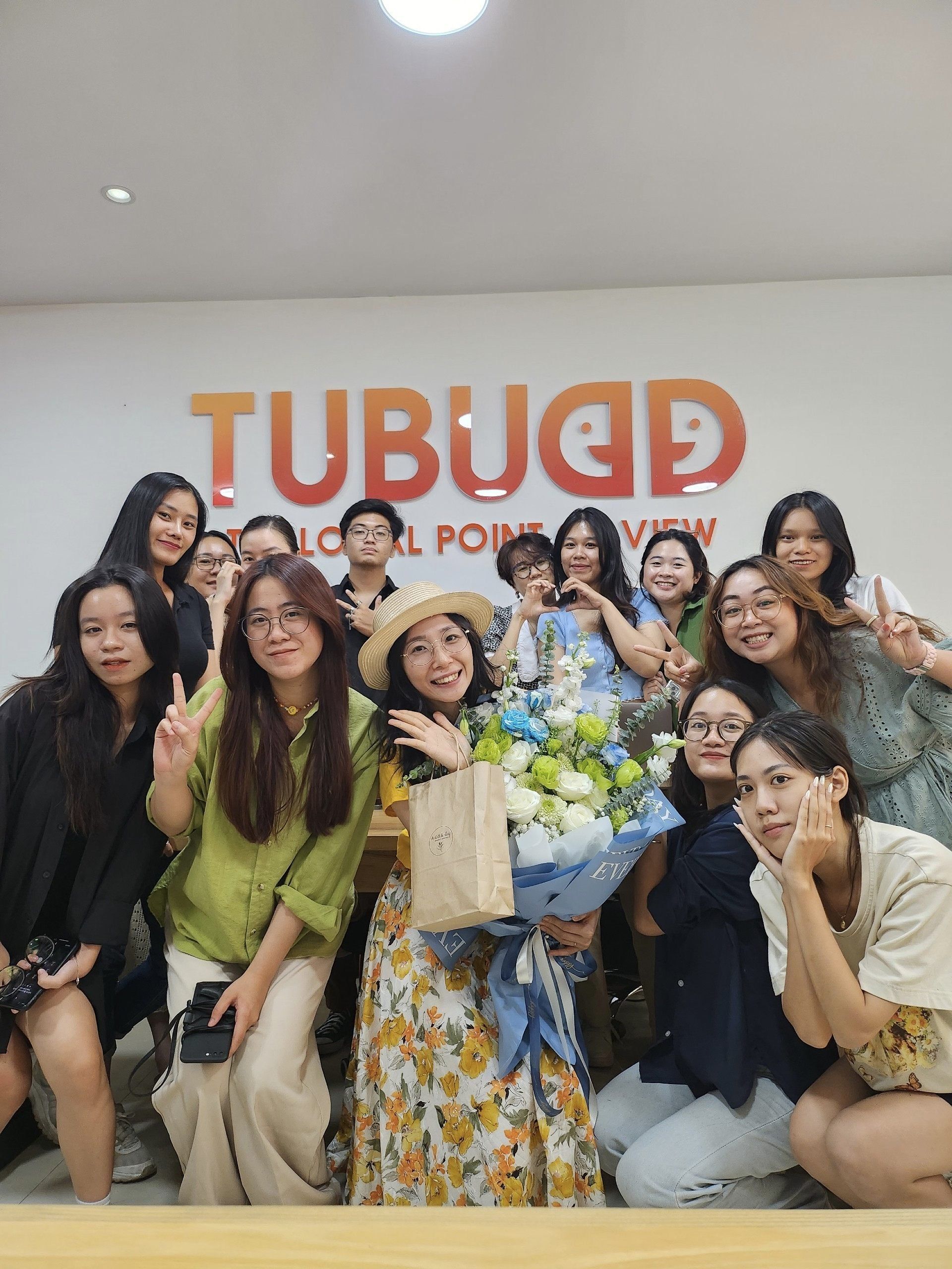 Readers Are Reacting To The Latest Chumplady Blog Viral Story