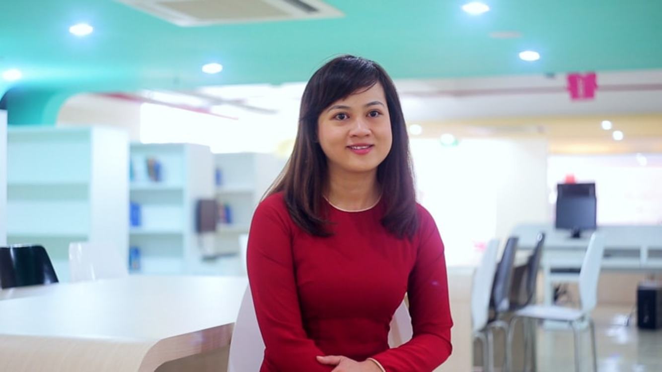 Cô Hồ Thị Xuân Tín