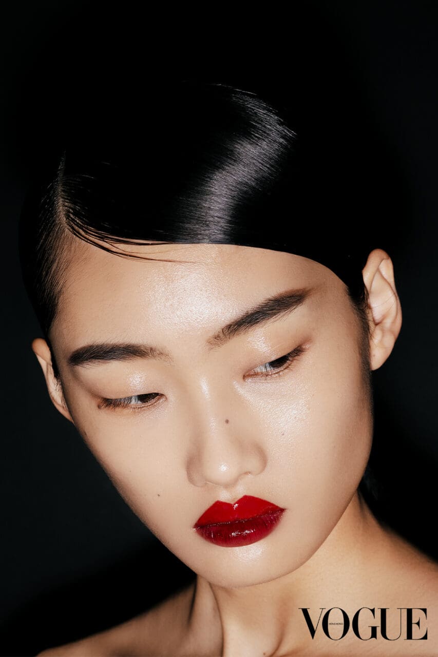 2025妝容潮流：雙色唇妝重磅回歸，輕鬆打造層次美感！