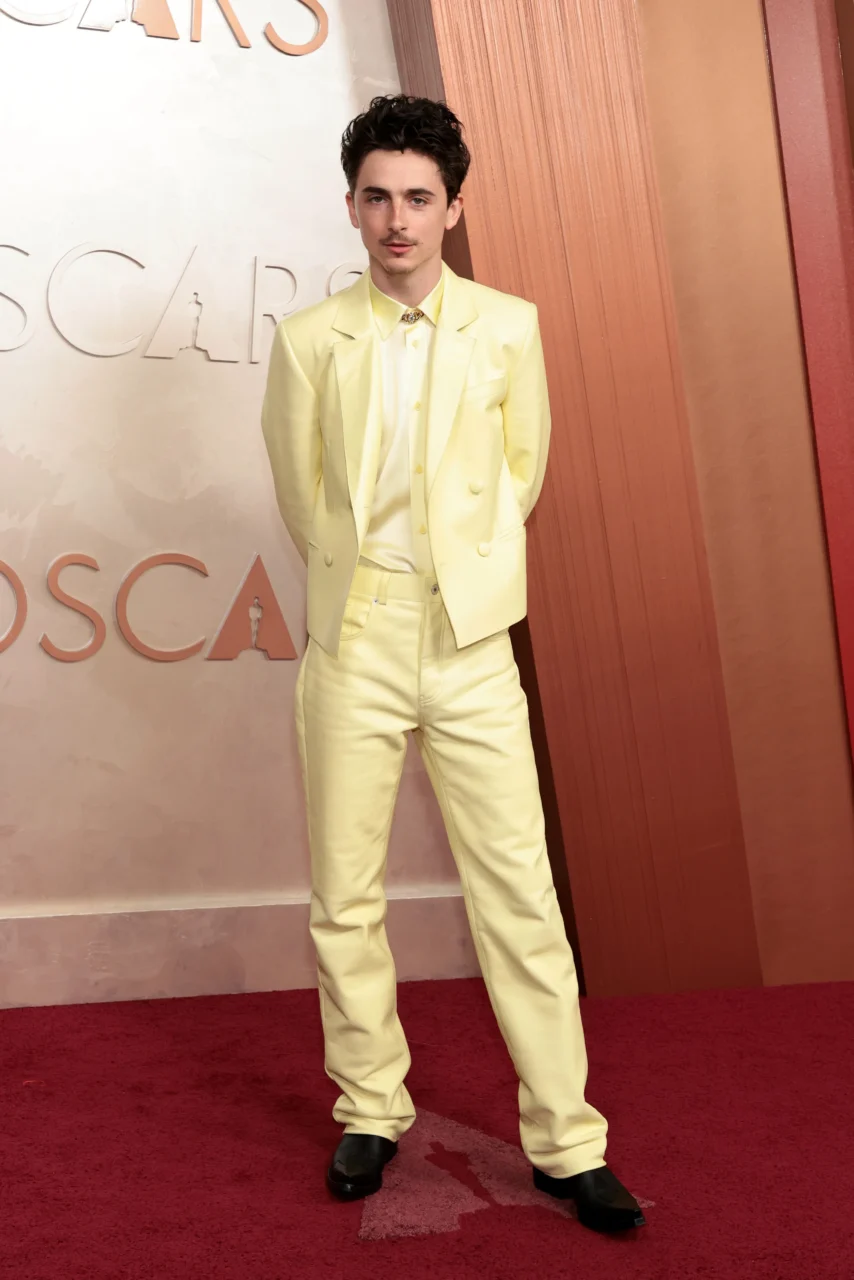 奧斯卡2025|紅地毯名人大集合!Timothée Chalamet以Givenchy西裝競逐視帝、Lisa罕有穿西裝展現帥氣⋯⋯