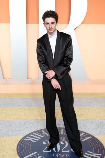 Timothée Chalamet 的珠寶配搭字典:拆解男神如何以珠寶、腕錶演繹不同魅力?