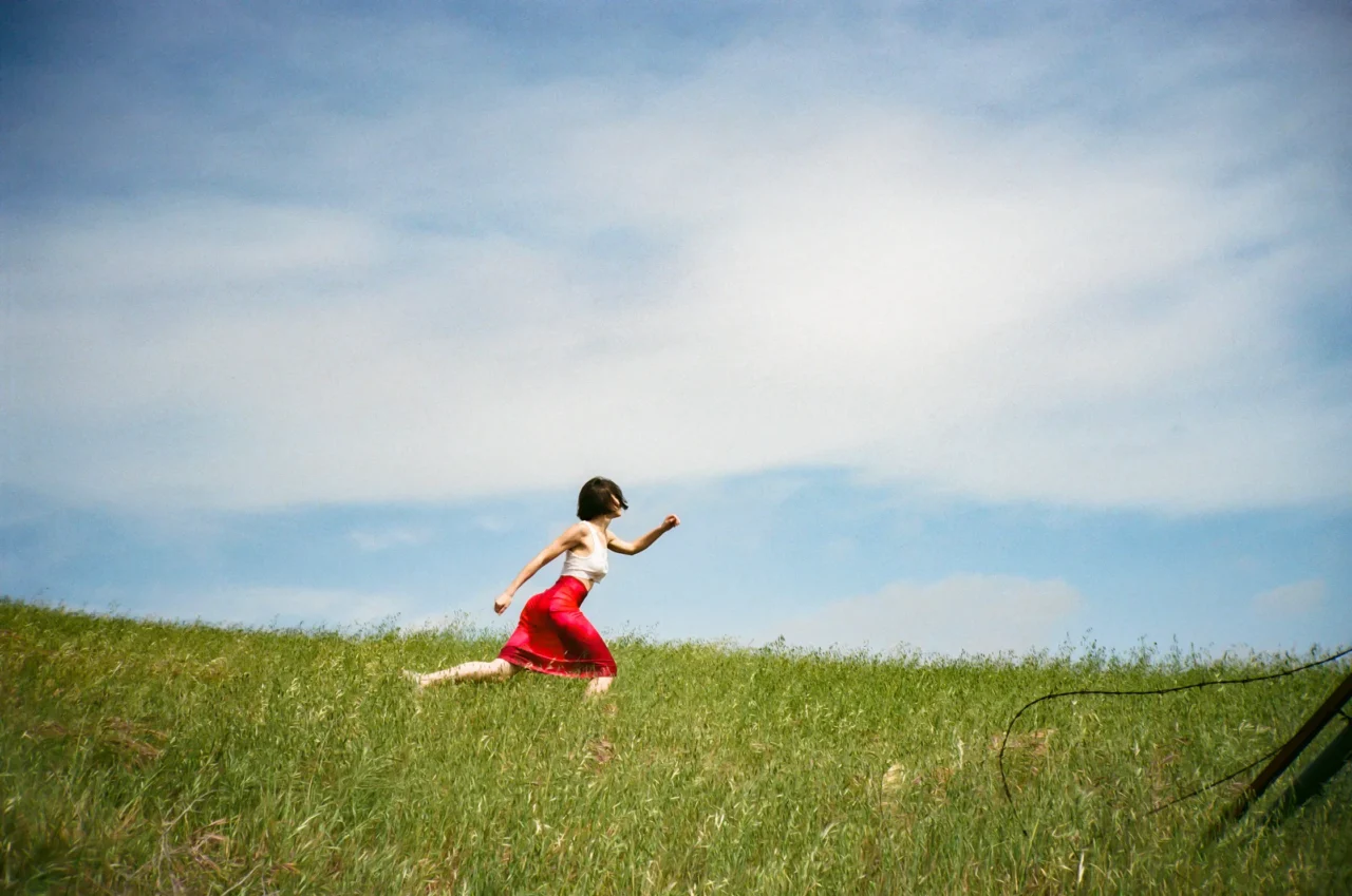 Why Japanese Walking Is The Low-Impact Workout That Works