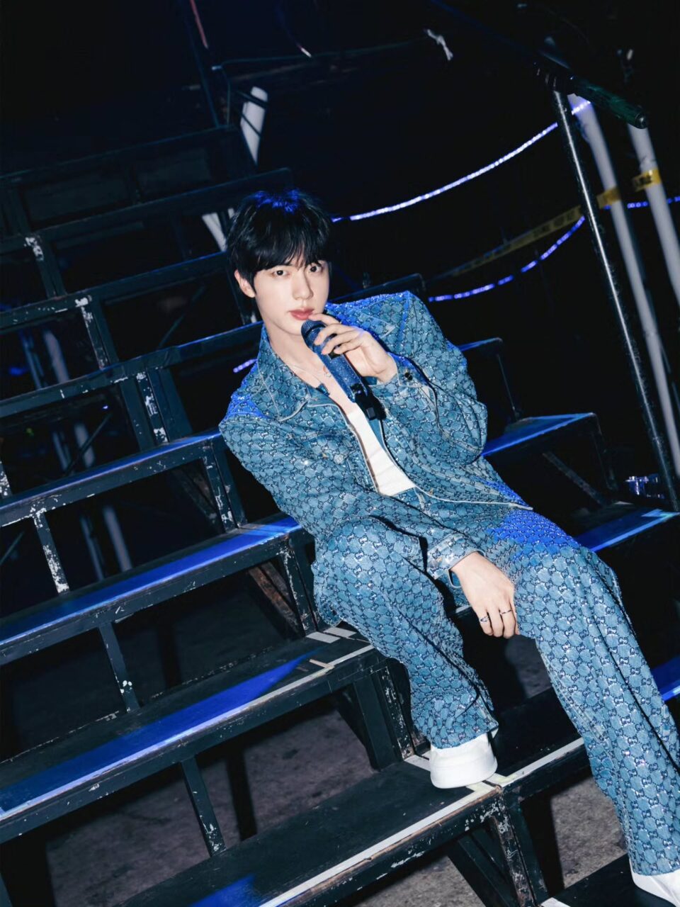 Style File:BTS Jin 的 Worldwide Handsome 魅力無庸置疑!盤點男神的6款時尚造型