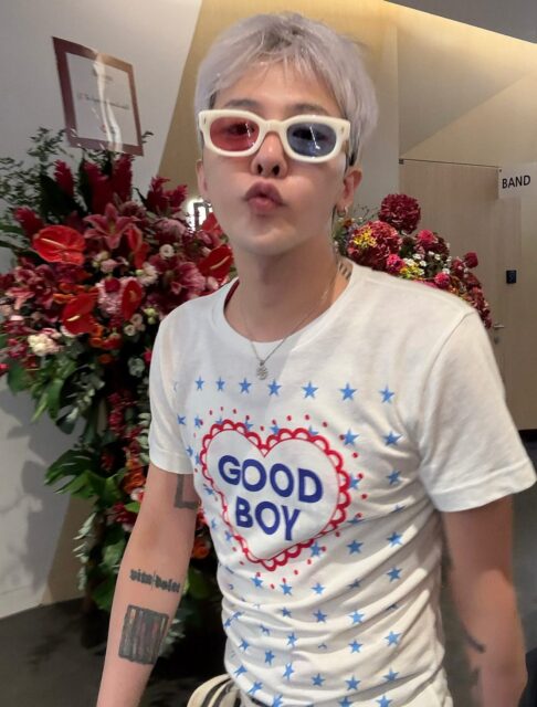 用時裝傳遞態度,「Slogan Tee」成為 Gen Z 表達個性的最佳單品!