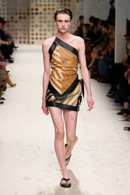 解構日常藝術,Tod’s 讓皮革訴說溫柔革命|Spring / Summer 2026