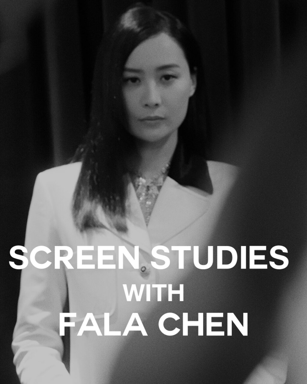 陳法拉登上 Vogue Hong Kong 數碼封面,身穿 Chanel 2025 秋冬系列,演繹真正的主角風範