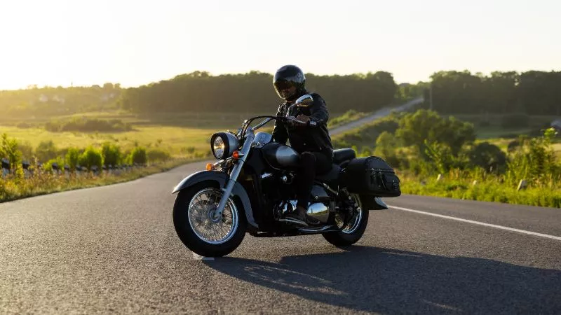 Perlengkapan Touring Motor