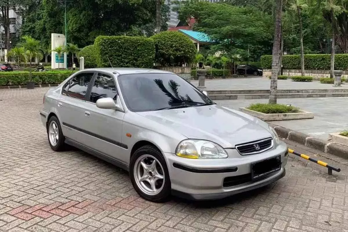 Mobil Tua Irit BBM dan Murah Perawatan