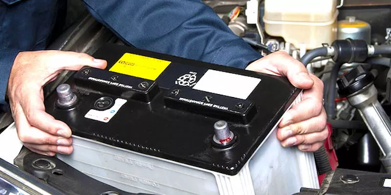News picture 12 Cara Merawat Aki Mobil Agar Awet dan Tidak Soak