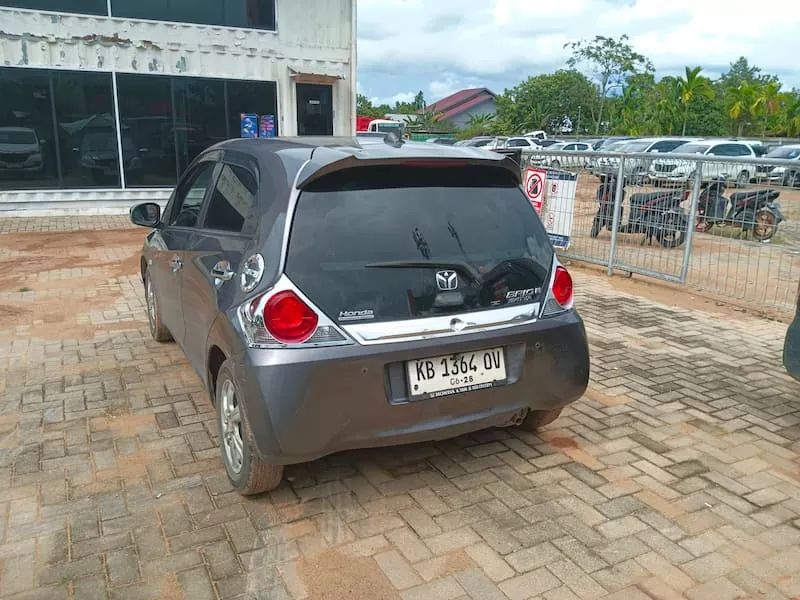 News picture Arti Plat Putih pada Kendaraan serta Perbedaannya dengan Plat Hitam