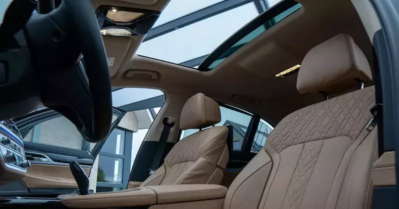 News picture 7 Tips Merawat Sunroof Mobil Agar Awet yang Wajib Diketahui