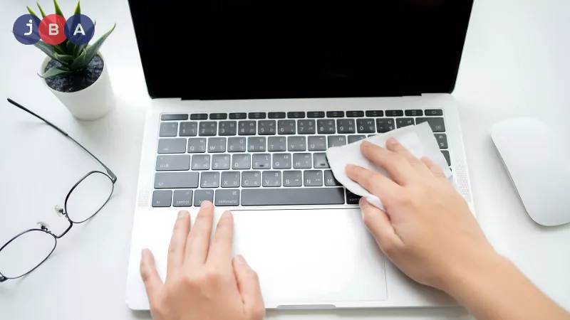 News picture 10 Cara Merawat Laptop Agar Awet dan Tahan Lama