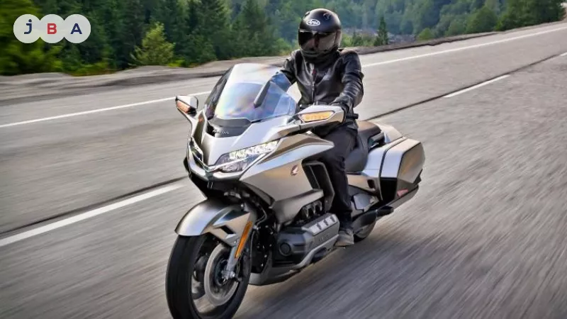 News picture 10 Rekomendasi Motor Touring Terbaik untuk Perjalanan Jauh