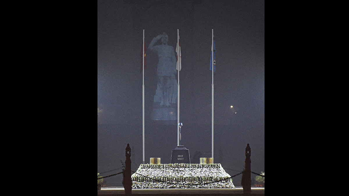 PM Modi Unveils Hologram Statue Of Netaji On His Birth Annivesary