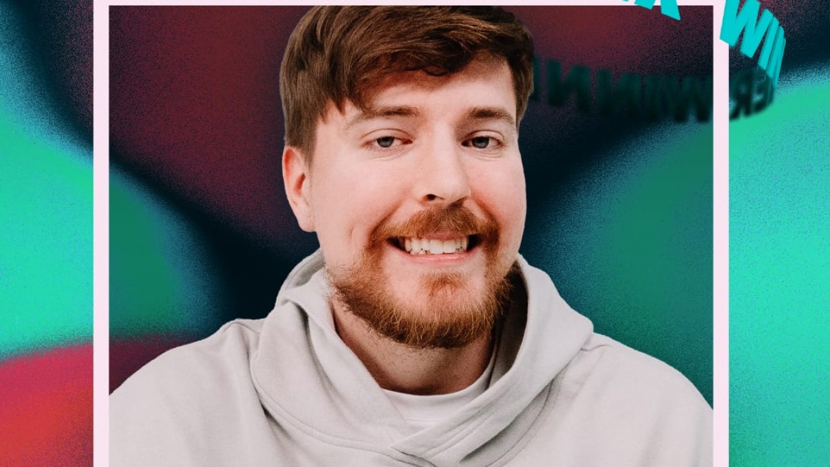 American YouTuber MrBeast Wins Creator of the Year at Streamy Awards