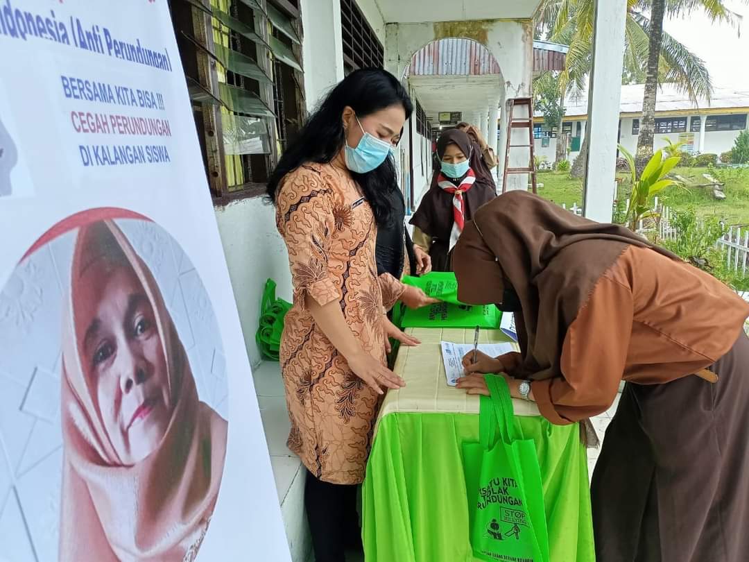 Bimtek Pencegahan Perundungan bagi Agen Perubahan UPTD SMP Negeri 1 Tanjung Tiram