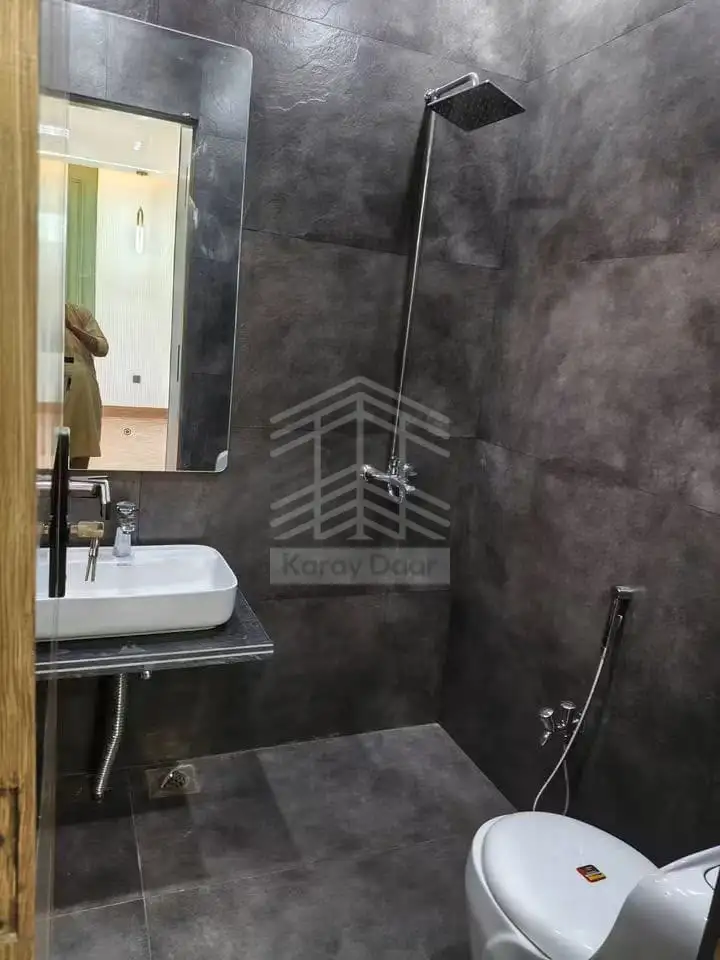 Spacious 5 Marla 2 Bed Upper Portion Available for Rent in Bahria Town Lahore for rent in Bahria Town