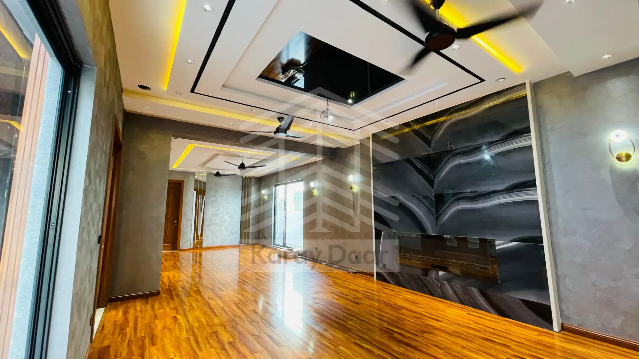 Best location in lahore on canal road for rent in Garden Town