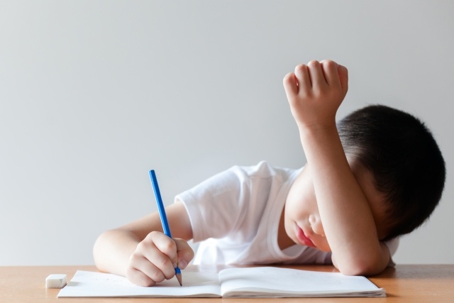 Những thắc mắc của ba mẹ khi cho con học song ngữ