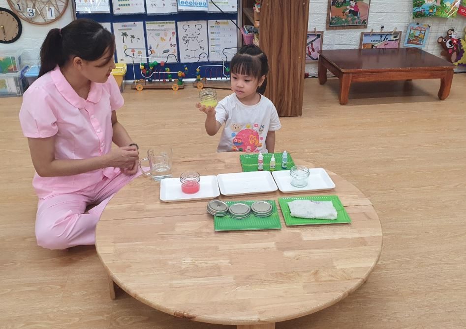 giao-an-thi-nghiem-su-doi-mau-cua-nuoc-4