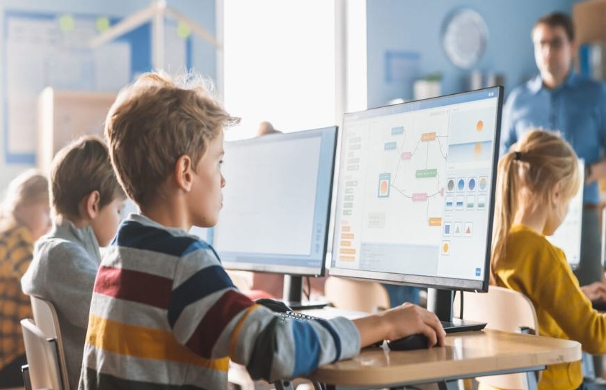 lap-trinh-cho-tre-tieu-hoc-2