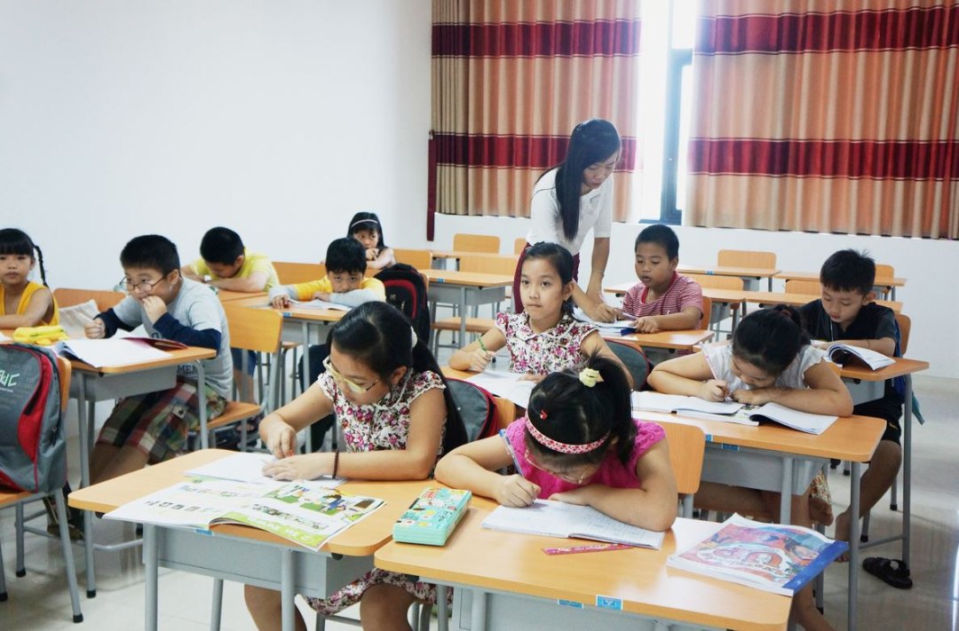 co-nen-cho-tre-di-hoc-them-khong-1