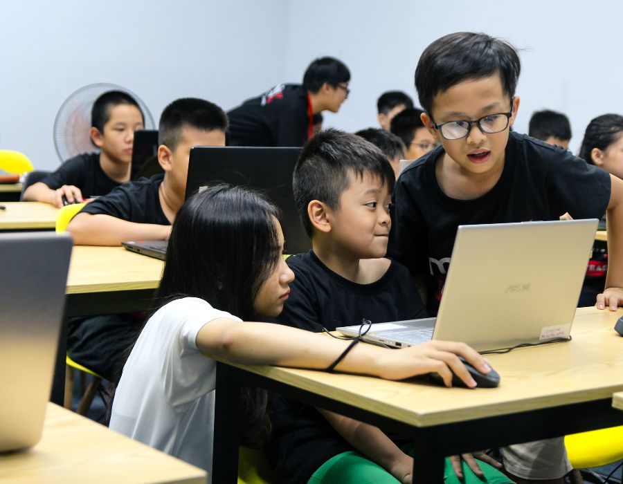 nen-hoc-lap-trinh-gi-4