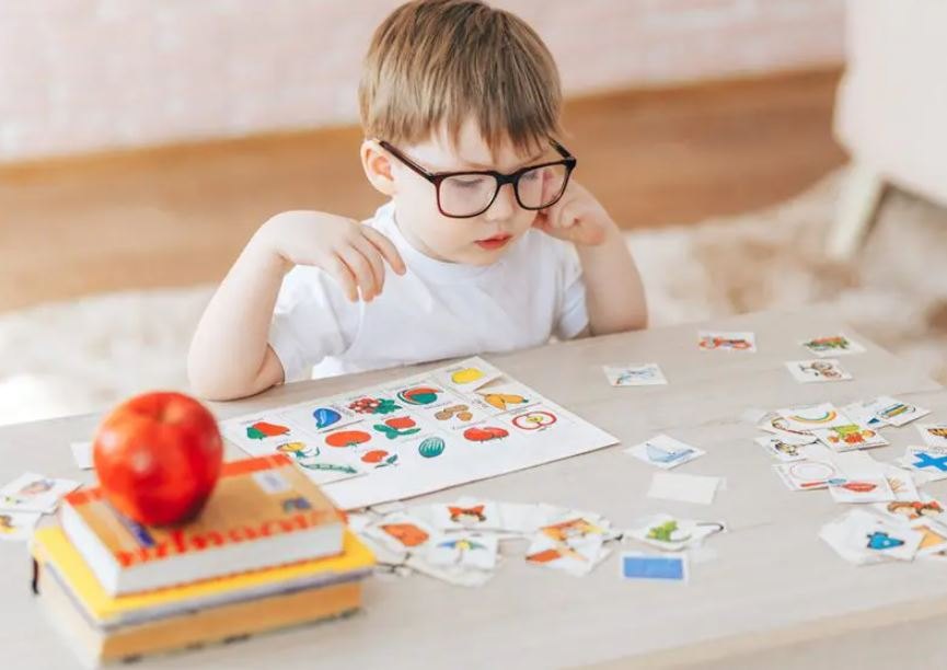 hoc-chu-cai-tieng-anh-cho-be-2