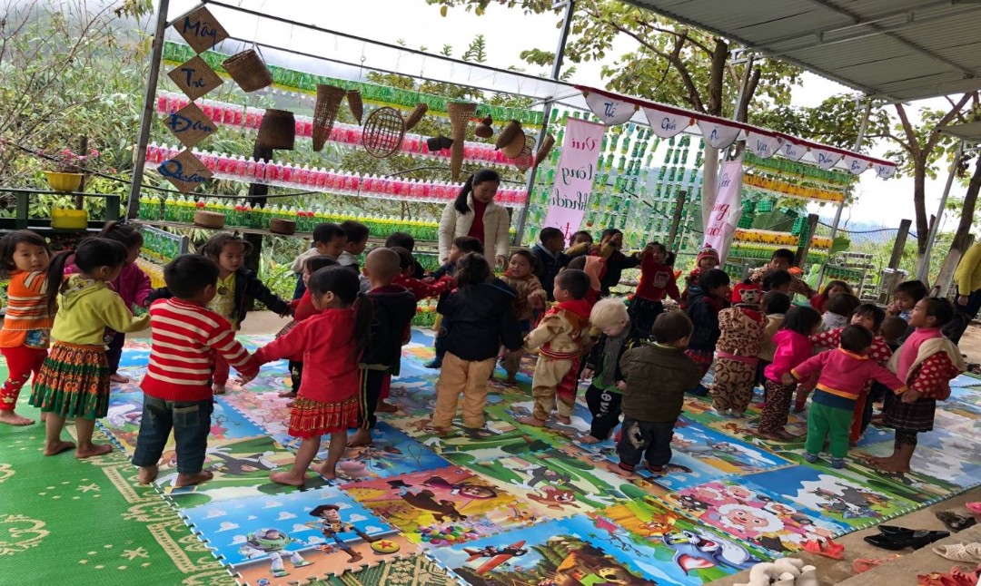 hoc-phi-mam-non-cong-lap-4