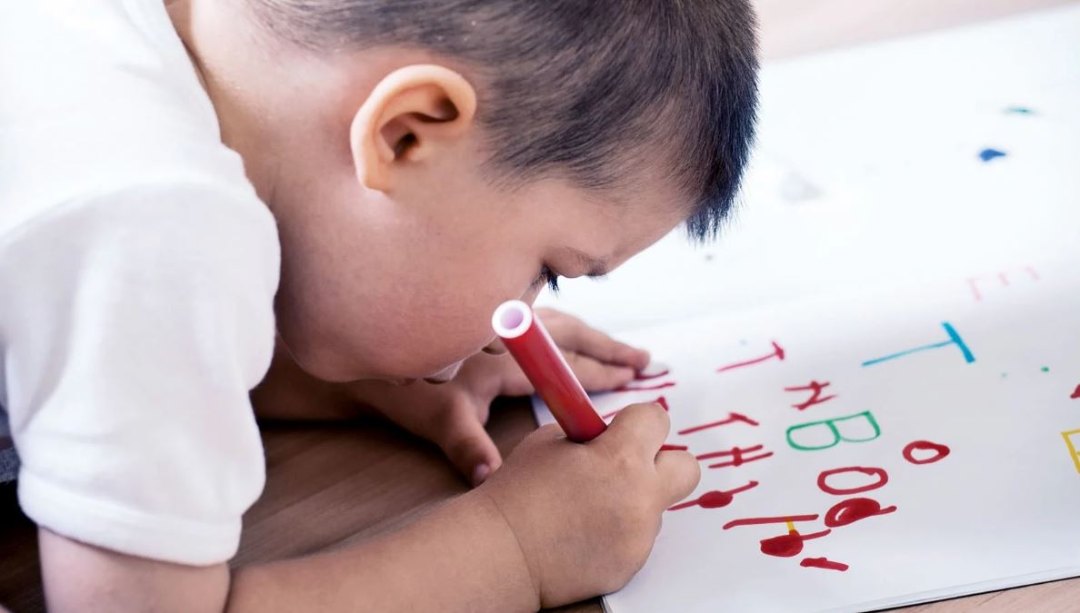 cac-nhom-chu-cai-cho-tre-mam-non-2