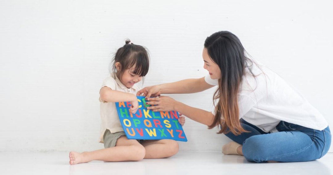 cach-day-tre-mam-non-hoc-chu-cai-1