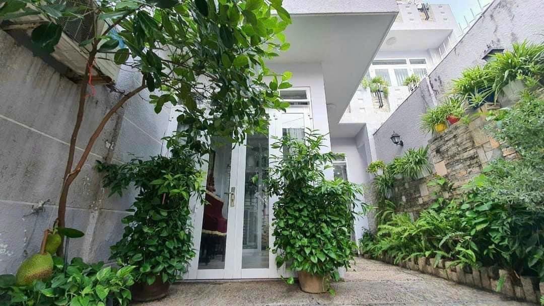 Mầm non Nụ Cười (Smiles) - Phường 8