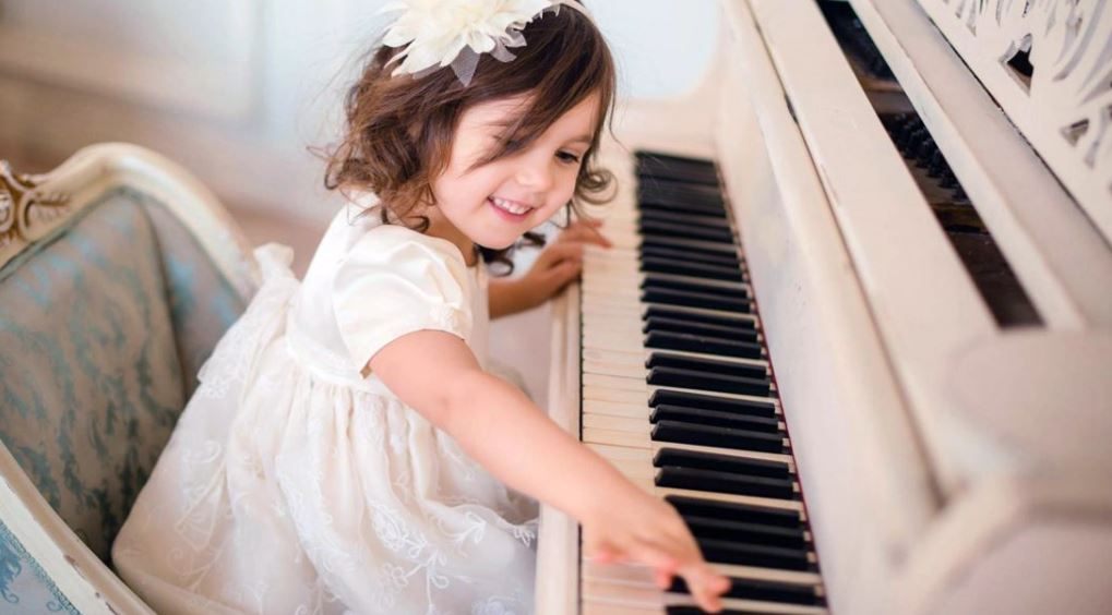 hoc-organ-co-choi-duoc-piano-2