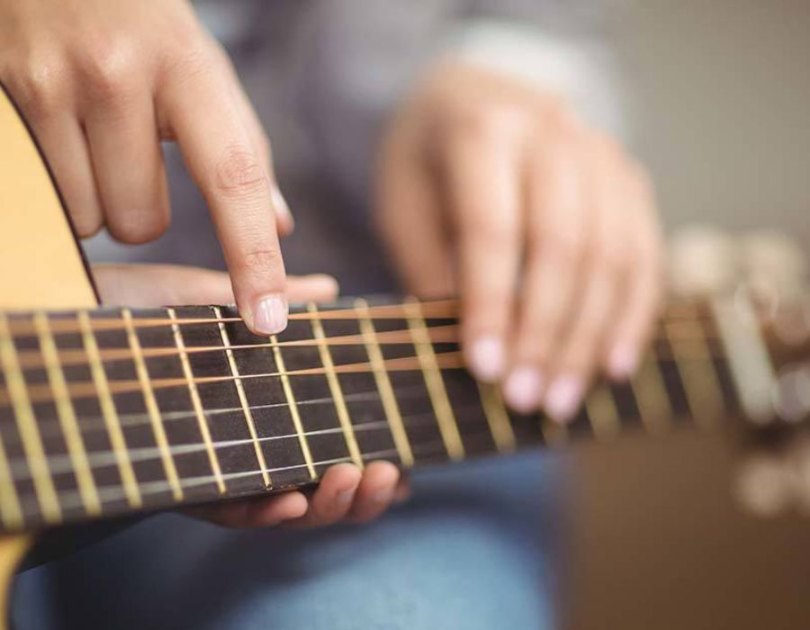 day-danh-dan-guitar-cho-nguoi-moi-bat-dau-1