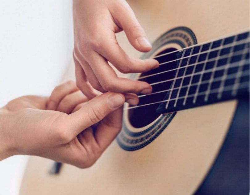 day-danh-dan-guitar-cho-nguoi-moi-bat-dau-2