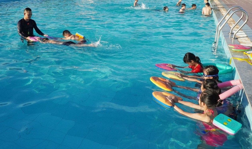 boi-moi-ngay-co-tot-khong-1-tuan-nen-cho-be-boi-may-lan-5