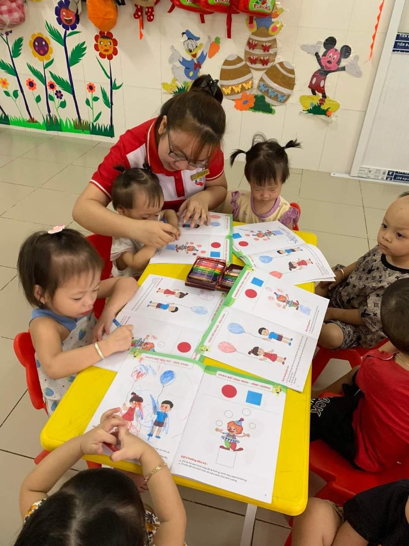 Trường Mầm Non Nắng Mai - Long Bình Tân