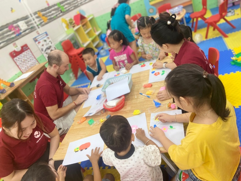 Mầm Non Little Bee - Cát Lái