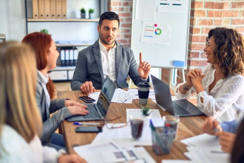 Nên lựa chọn phù hợp với mục tiêu bản thân