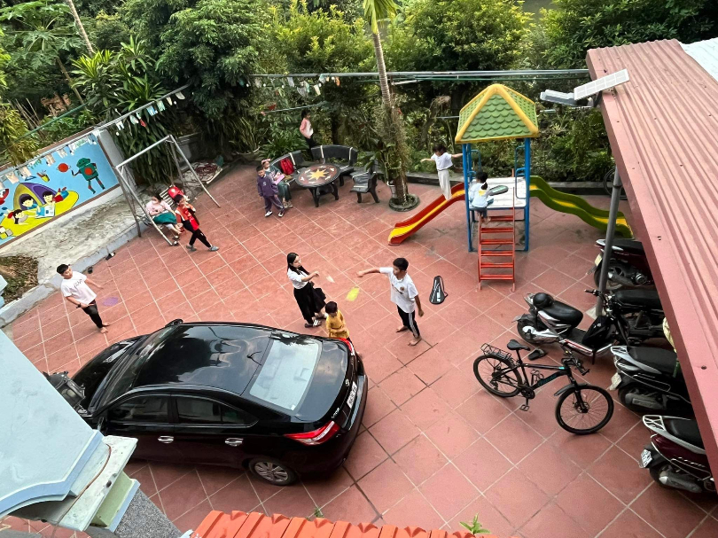 Trung Tâm Ngoại Ngữ E-Light Center - Tam Nông, Phú Thọ