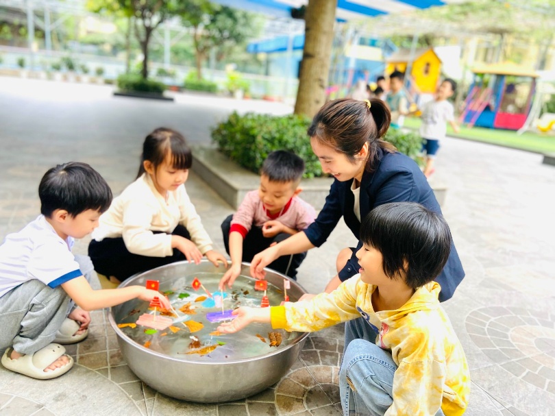 Bài học làm bè nổi trên mặt nước