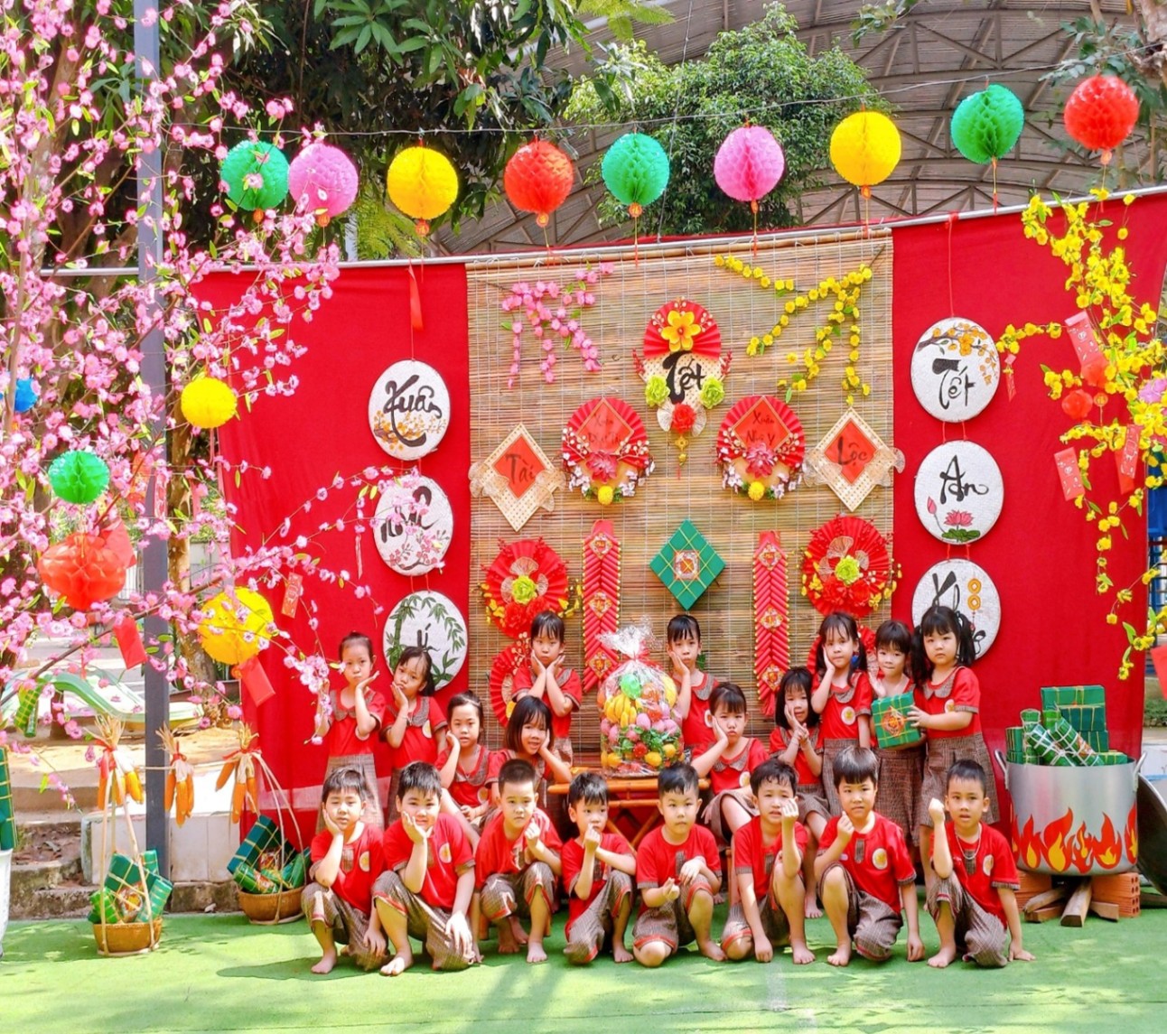 tuyển sinh mùa Tết cho trường mầm non