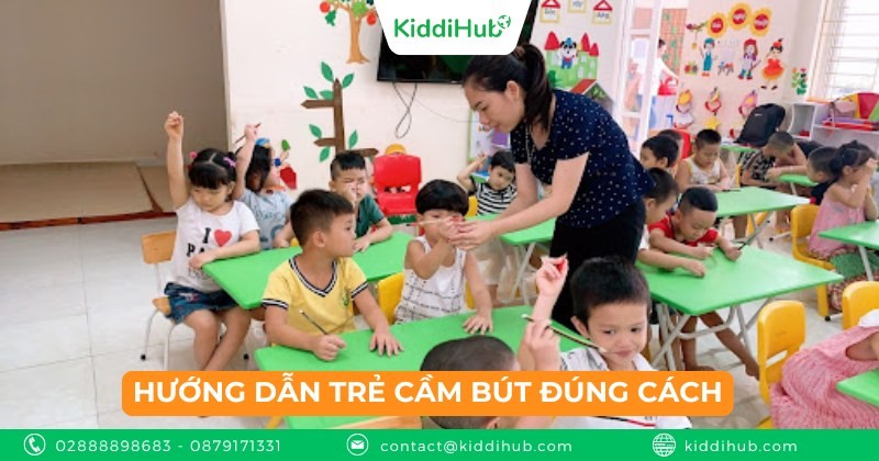 Hướng dẫn trẻ cầm bút đúng cách