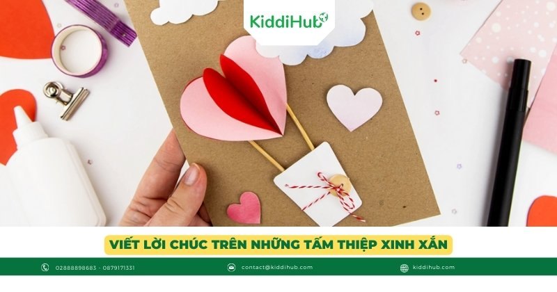 Viết lời chúc trên những tấm thiệp xinh xắn