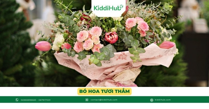 Bó hoa tươi thắm